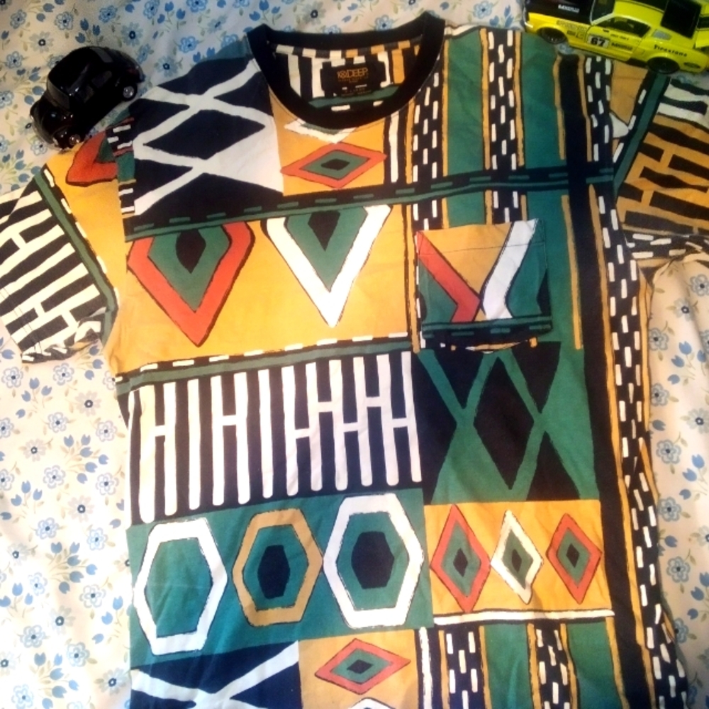 Cultured Geometric multicolored T-Shirt